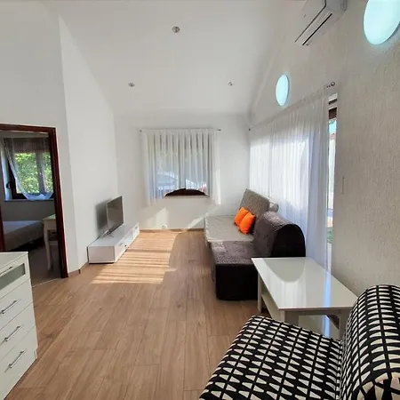 - 2 Bedrooms, 67m2, Terrace *
