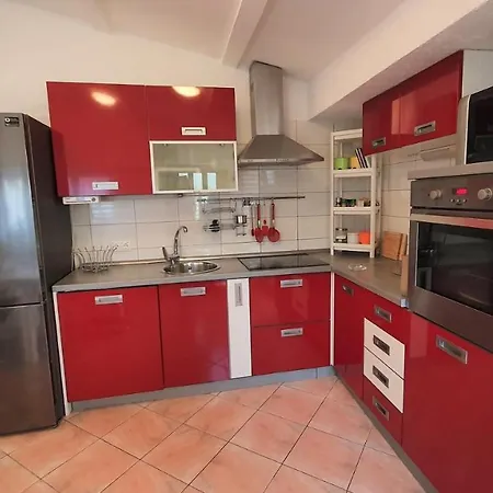 - 2 Bedrooms, 67m2, Terrace Lägenhet