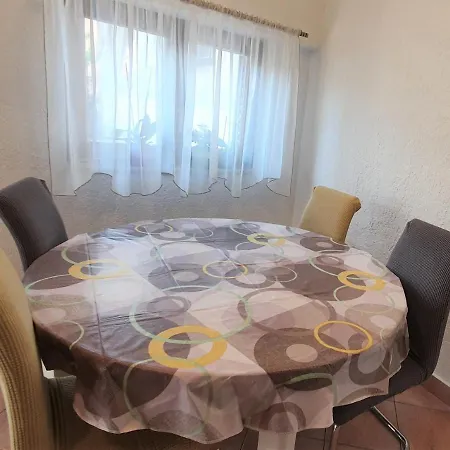 - 2 Bedrooms, 67m2, Terrace Fažana
